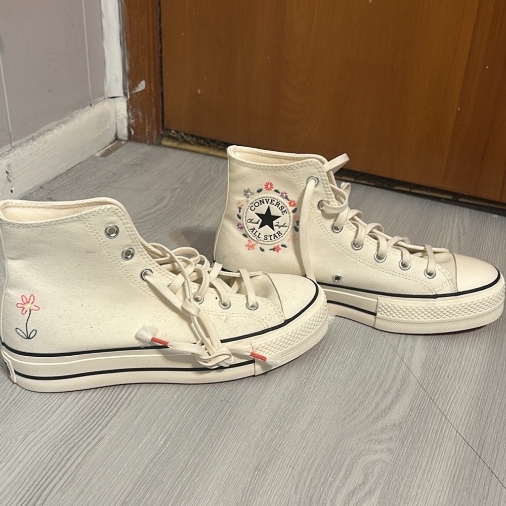 Converse Women's Cream High-Top platform Sneakers